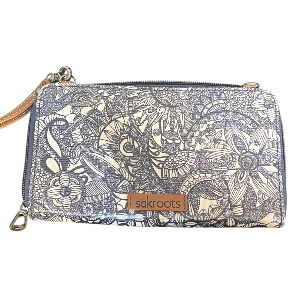 The Sak Sakroots Navy Spirit Desert Artist Boho Floral Zip Wallet Wristlet